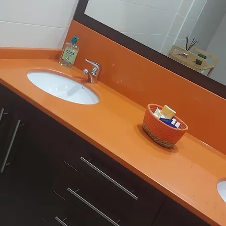 Appartement Piso 90 M2 A 2.5 Km De La Catedral